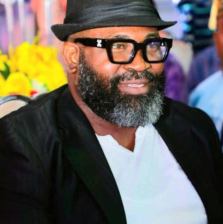 Prof chris nwakobia jnr